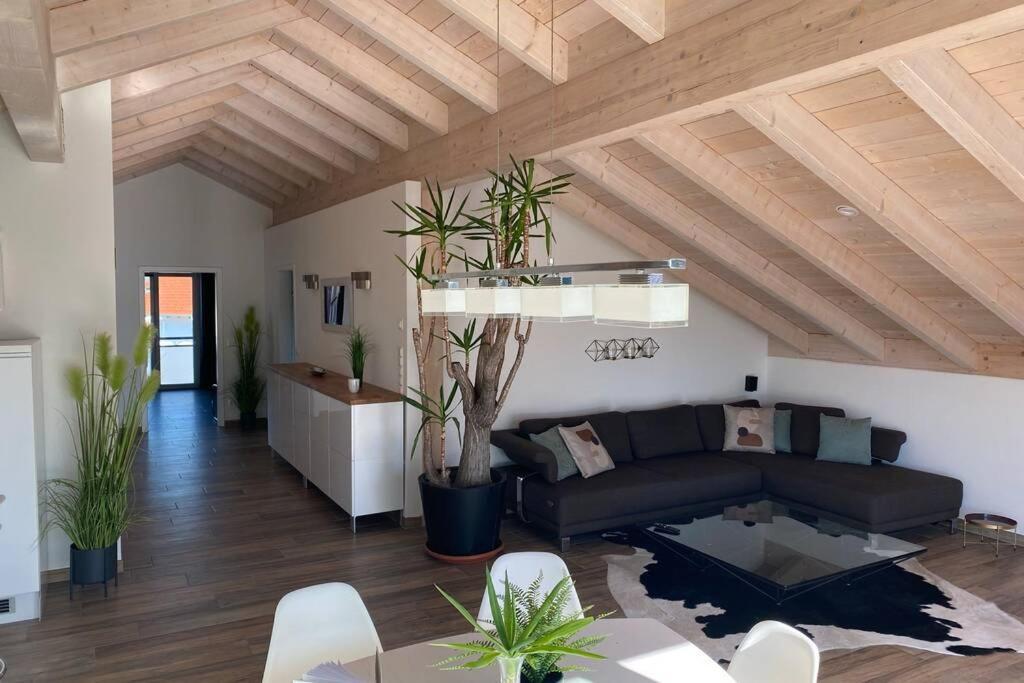 Lichtdurchflutete Wohnung Mit Grosser Dachterrasse Брукмюль Экстерьер фото